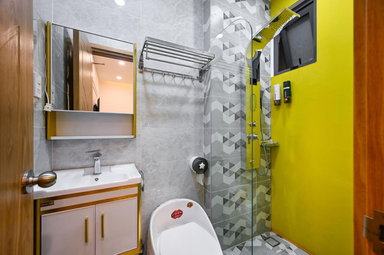 Lotus Airport Hotel Saigon Ho Chi Minh City Bagian luar foto