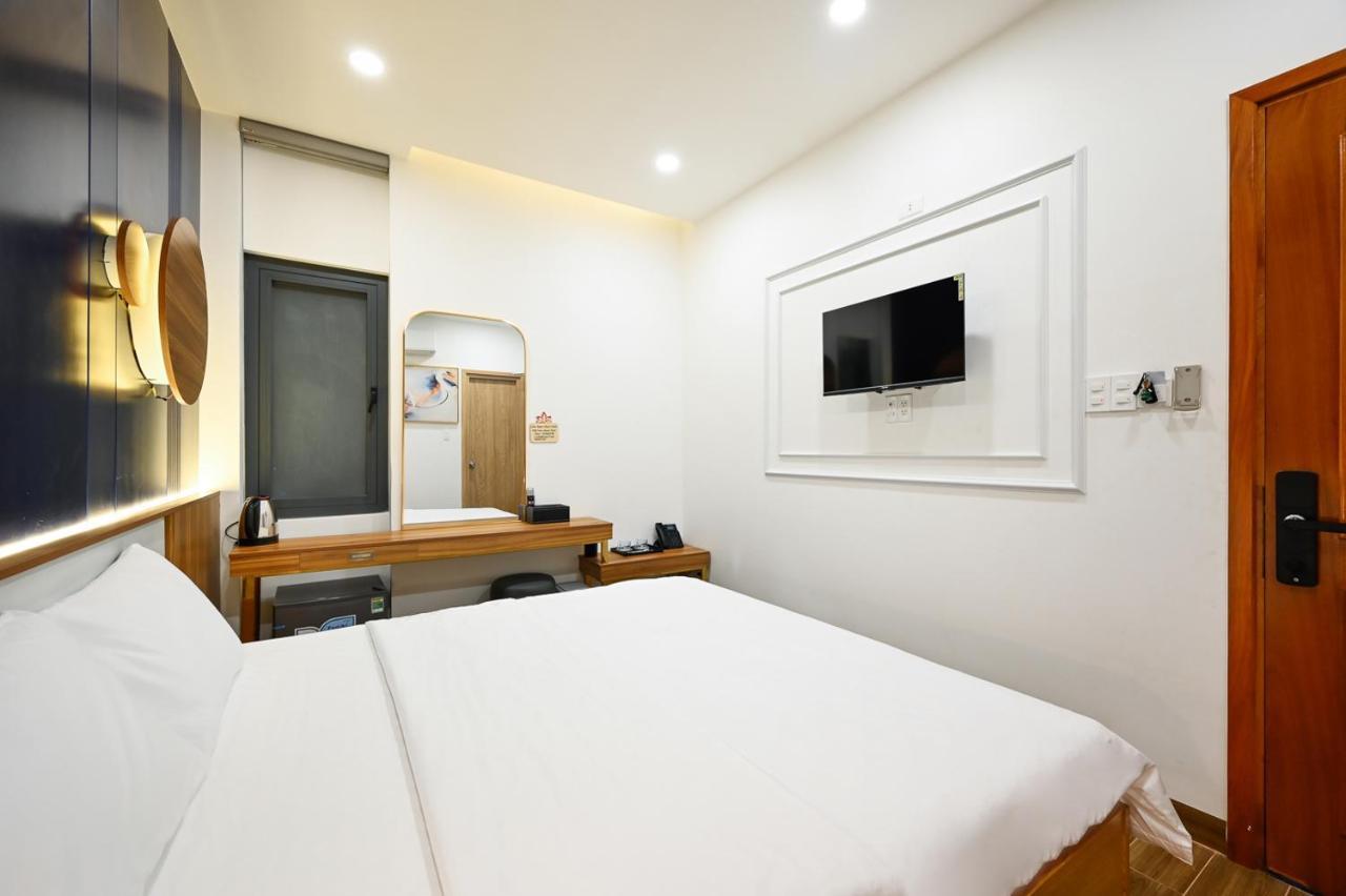 Lotus Airport Hotel Saigon Ho Chi Minh City Bagian luar foto