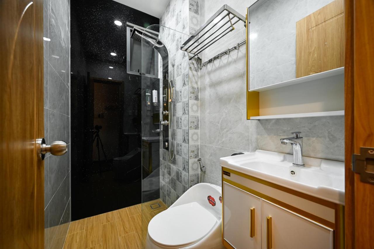 Lotus Airport Hotel Saigon Ho Chi Minh City Bagian luar foto