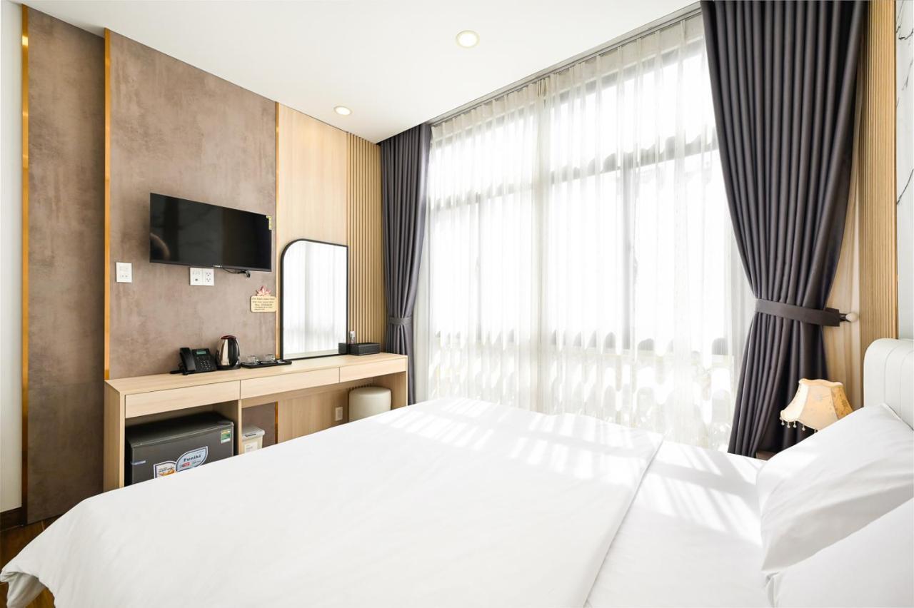 Lotus Airport Hotel Saigon Ho Chi Minh City Bagian luar foto